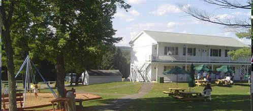 Gavin'S Iris H Country Inn Cornwallville Exterior foto